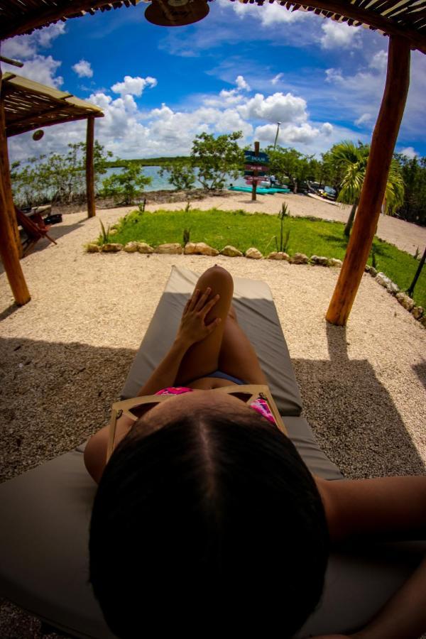 Hotel Y Beach Club Casa Mia Xulha -Bacalar Xul-Ha Exteriör bild