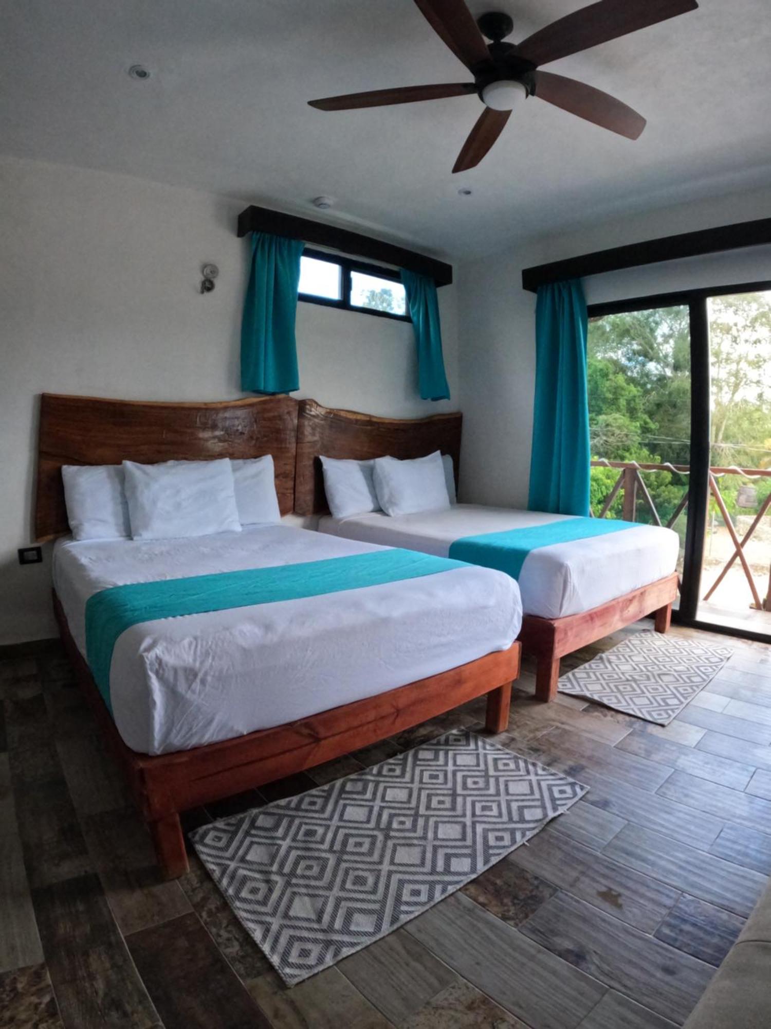 Hotel Y Beach Club Casa Mia Xulha -Bacalar Xul-Ha Exteriör bild