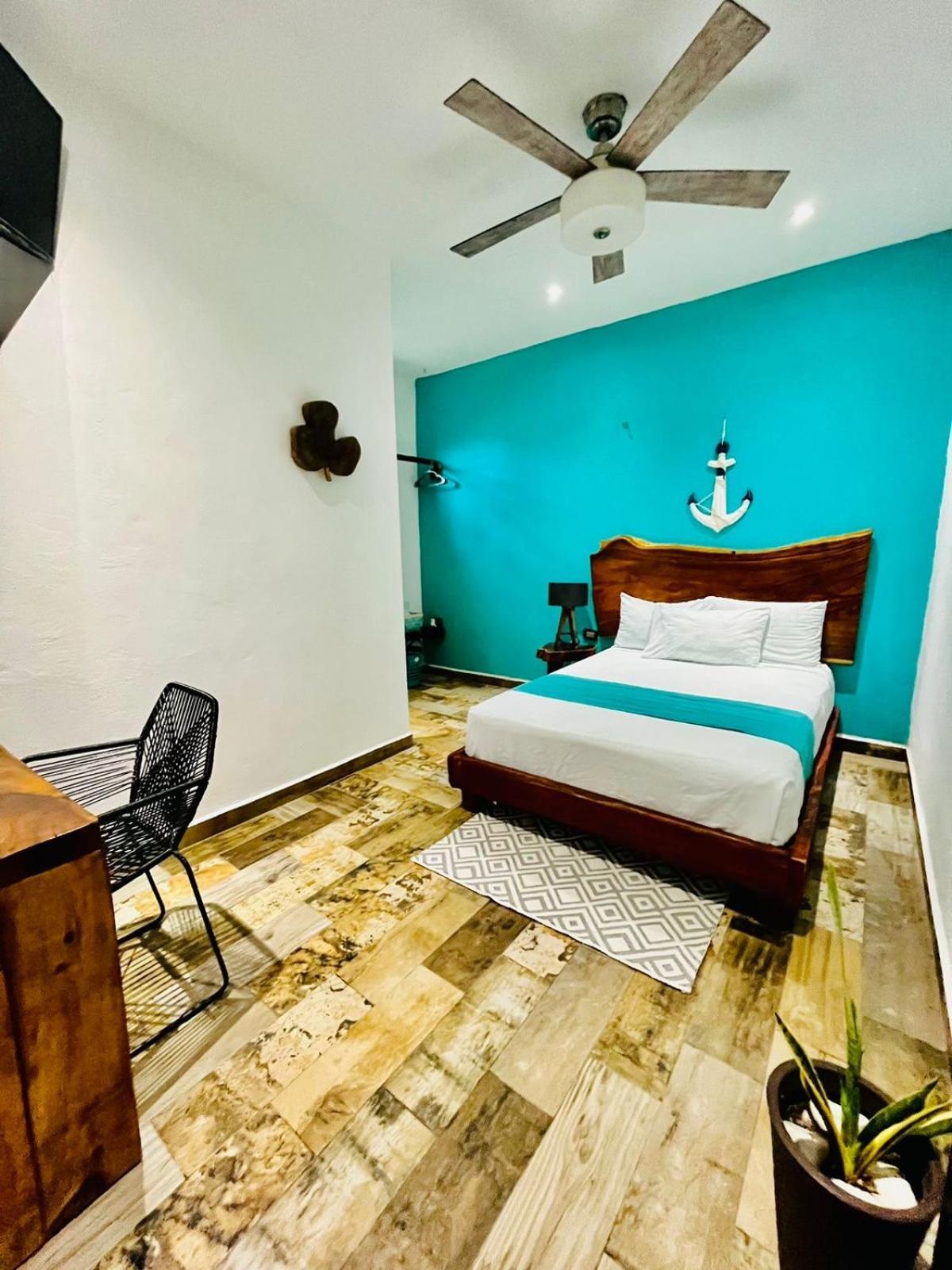 Hotel Y Beach Club Casa Mia Xulha -Bacalar Xul-Ha Exteriör bild